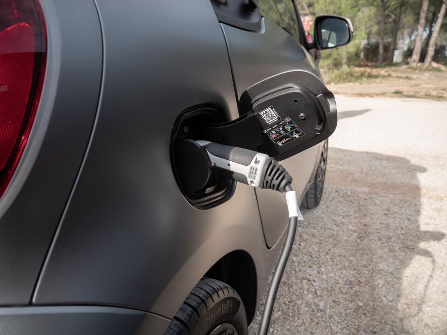 Детали экстерьера Smart EQ ForTwo Prime Cabrio (A453) 2018 года  (WW) (фото 5 из 18)